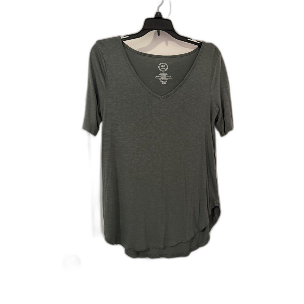 ❤️24/7 Maurices Tee❤️